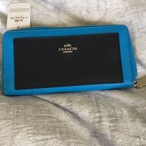 Coach wallet